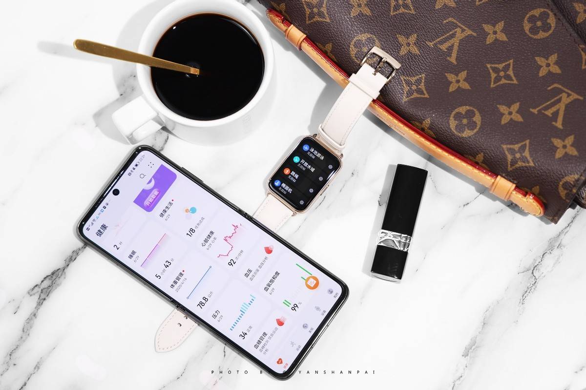 2到底值不值得买？这篇评测给你答案MG电子游戏华为WATCH FIT